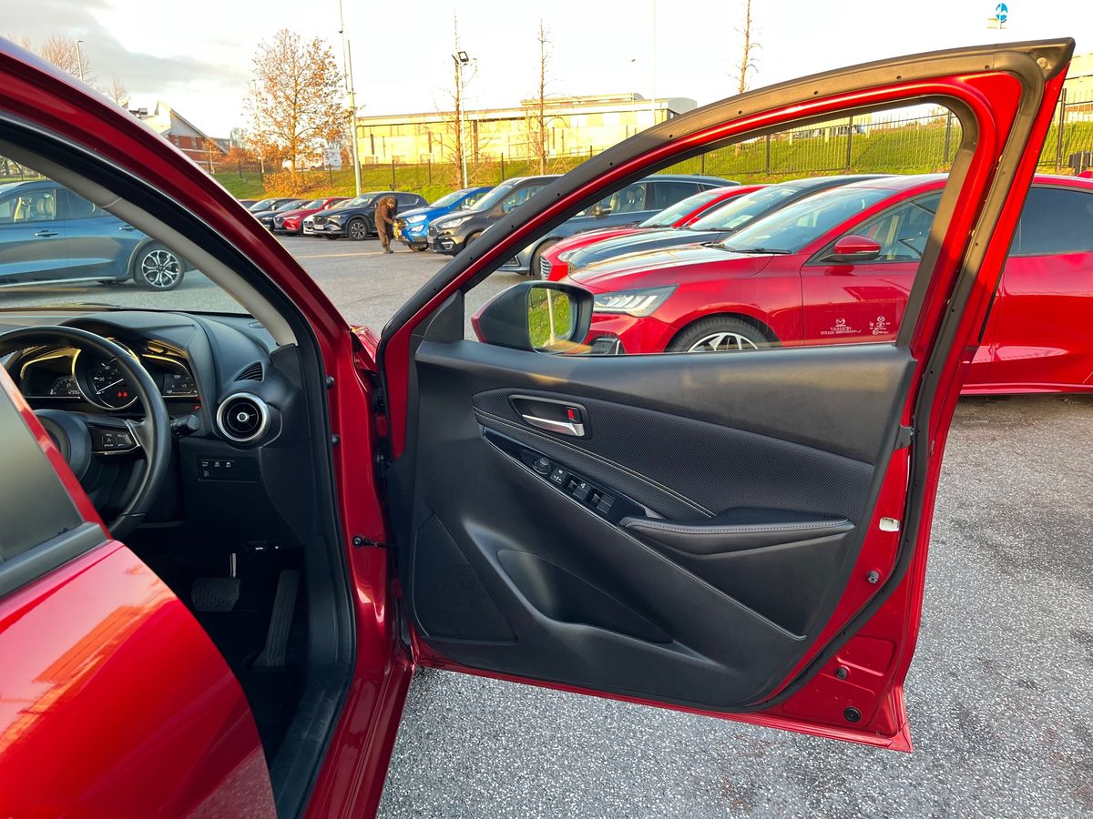 Used Mazda Mazda2 2023 for sale - 76588799: Photo 32