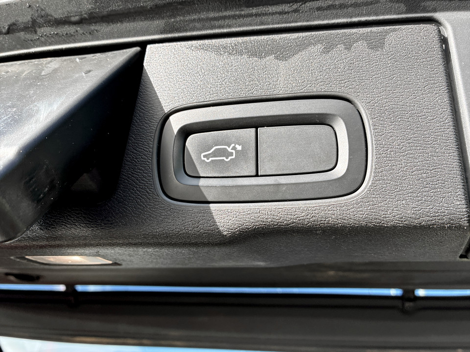 Used Volvo XC60 2020 for sale - 77579072: Photo 26