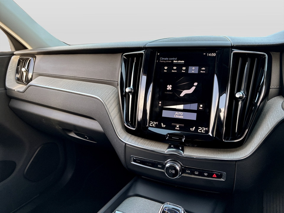 Used Volvo XC60 2020 for sale - 77579072: Photo 33