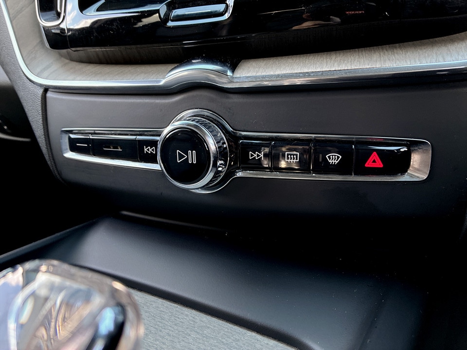 Used Volvo XC60 2020 for sale - 77579072: Photo 37