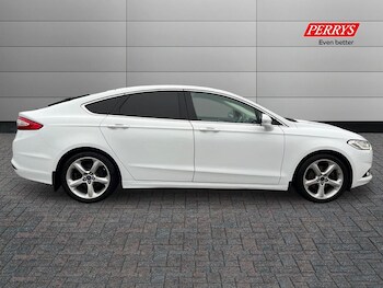 Used Ford Mondeo 2017 for sale - 77234166: Photo