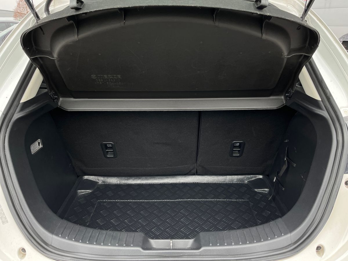 Used Mazda Mazda2 2018 for sale - 76518121: Photo 20