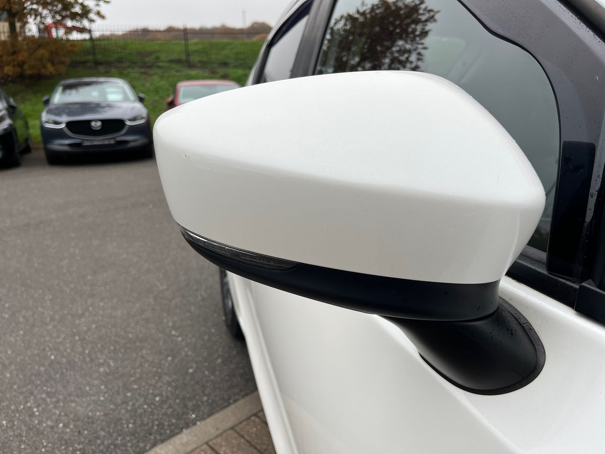 Used Mazda Mazda2 2018 for sale - 76518121: Photo 26