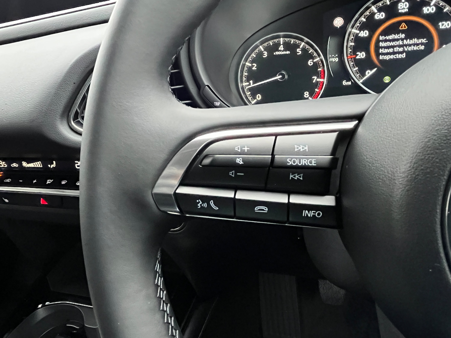 Used Mazda CX-30 2026 for sale - 78189988: Photo 32