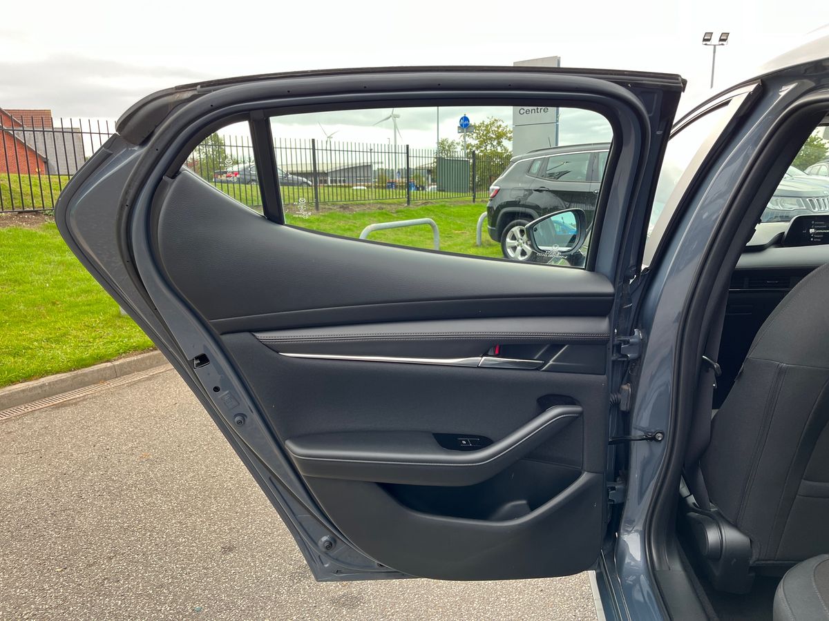 Used Mazda Mazda3 2020 for sale - 76045404: Photo 36