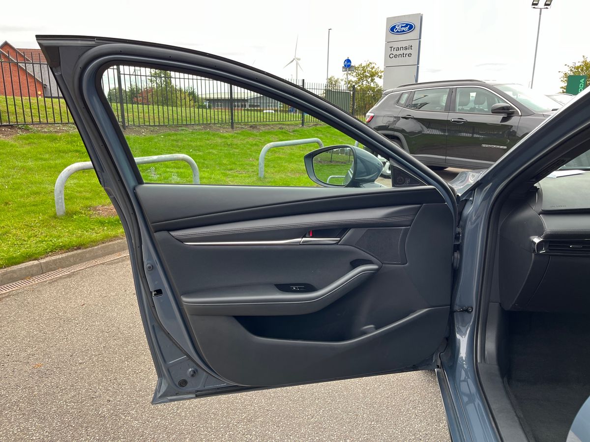 Used Mazda Mazda3 2020 for sale - 76045404: Photo 38