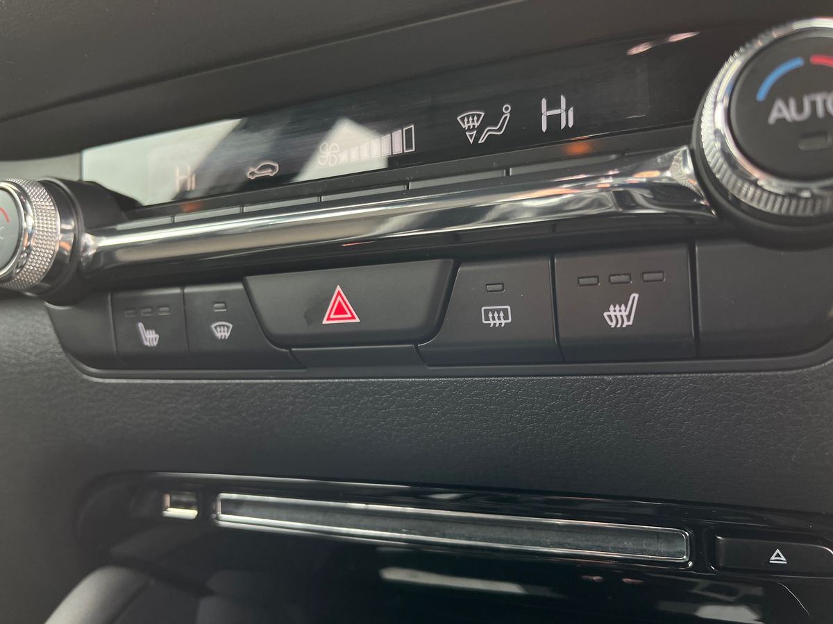 Used Mazda Mazda3 2020 for sale - 76045404: Photo 44