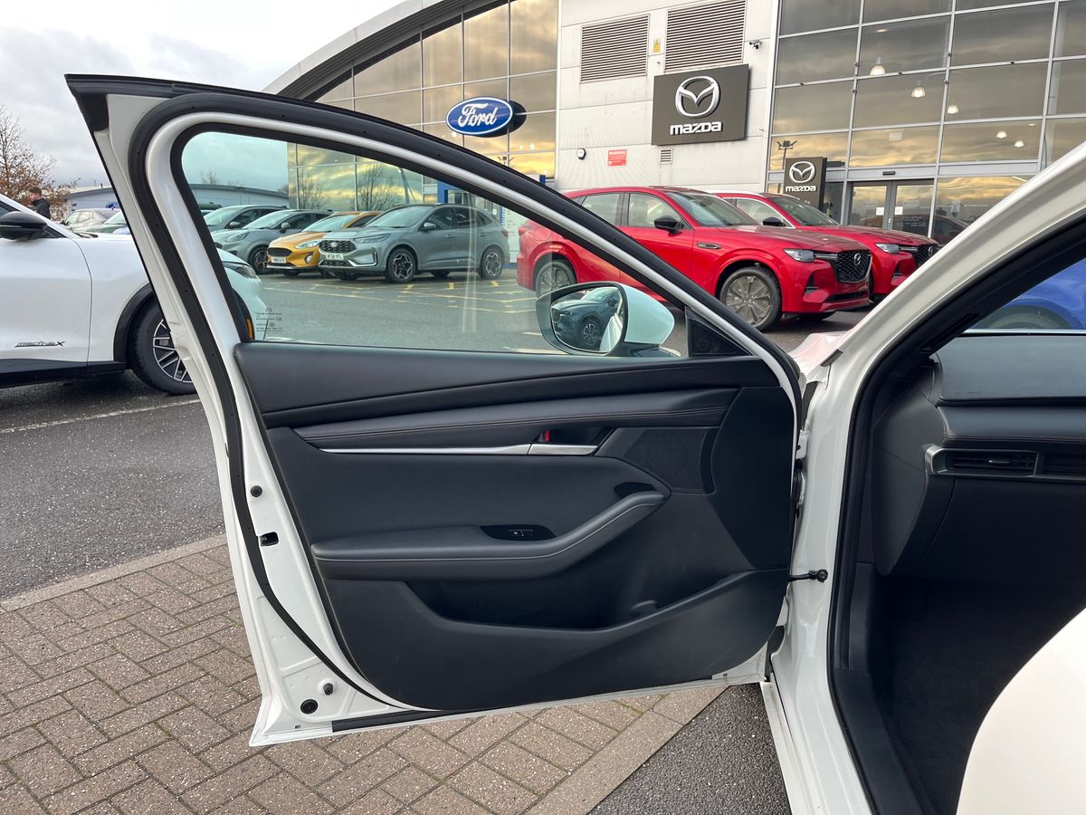 Used Mazda Mazda3 2024 for sale - 76638093: Photo 32