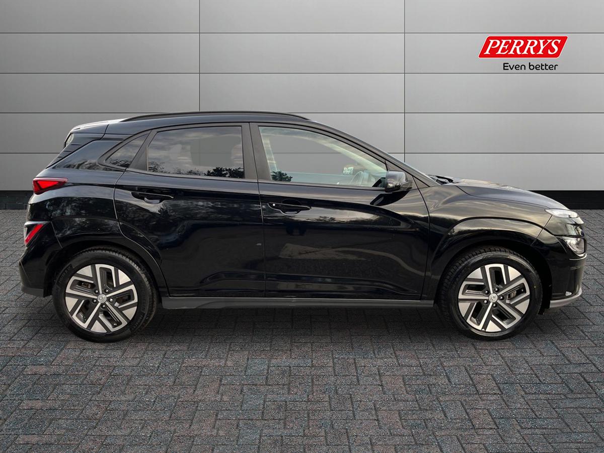 Used Hyundai KONA 2022 for sale - 76706828: Photo 3