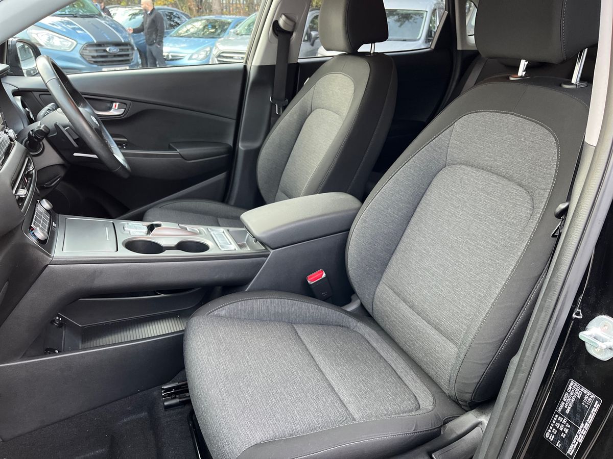 Used Hyundai KONA 2022 for sale - 76706828: Photo 34