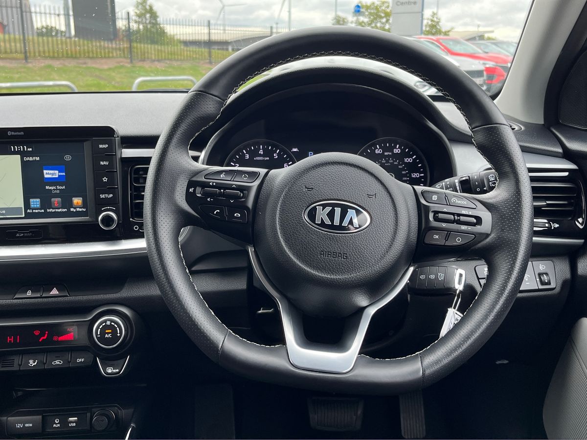 Used Kia Stonic 2020 for sale - 75904031: Photo 15