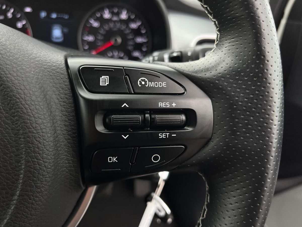 Used Kia Stonic 2020 for sale - 75904031: Photo 38