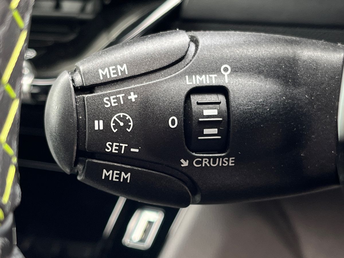 Used Peugeot 208 2022 for sale - 76090173: Photo 48