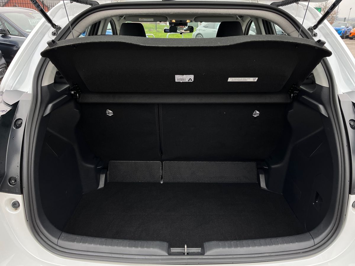 Used Mazda Mazda2 HYBRID 2023 for sale - 77432213: Photo 20