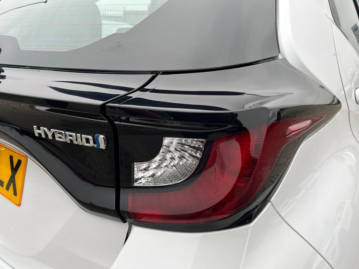 Used Mazda Mazda2 HYBRID 2023 for sale - 77432213: Photo 21