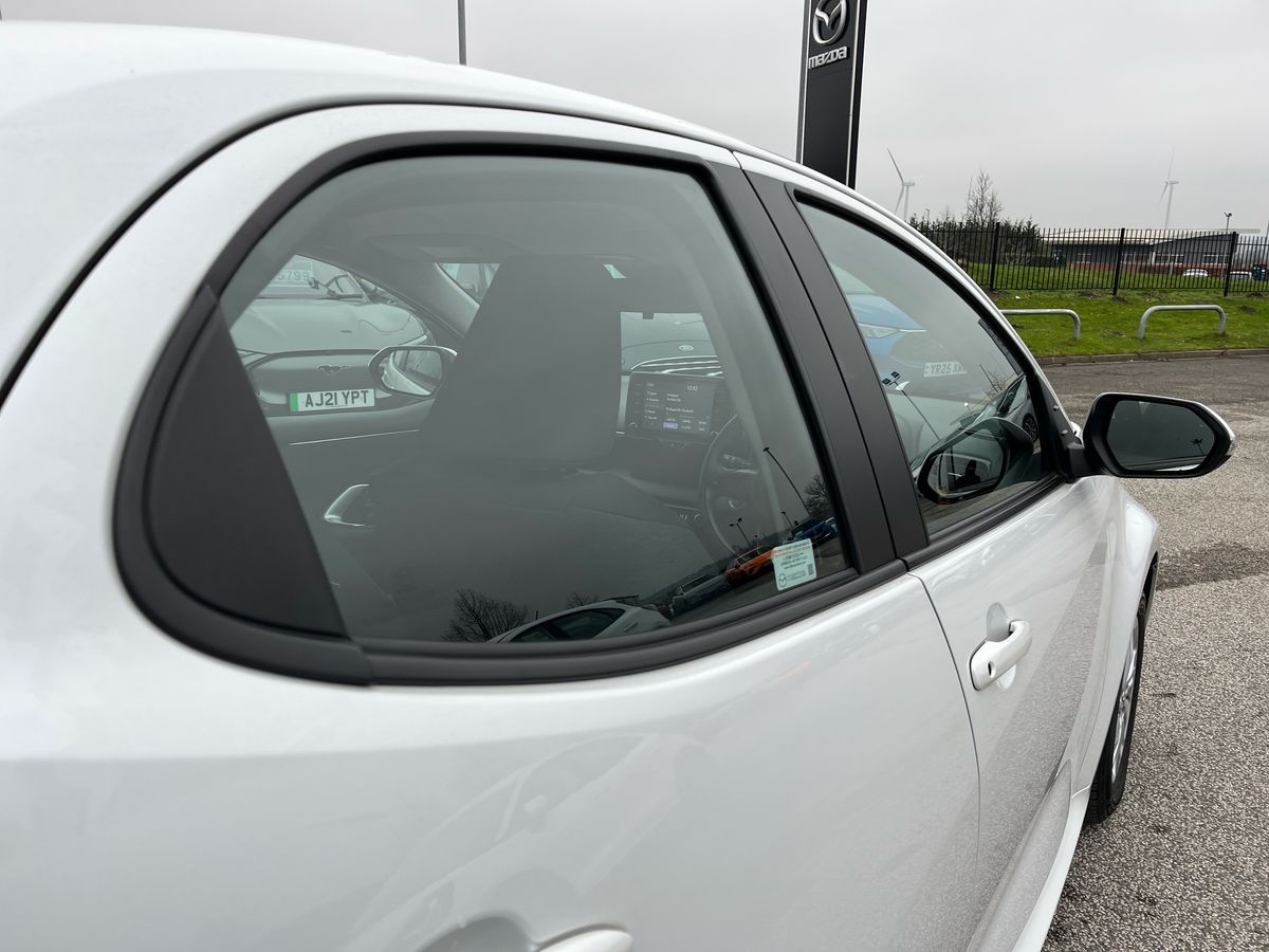 Used Mazda Mazda2 HYBRID 2023 for sale - 77432213: Photo 28