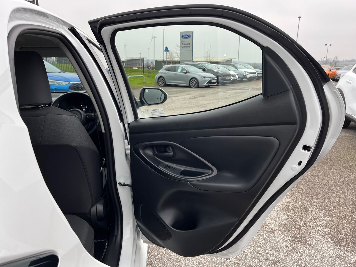 Used Mazda Mazda2 HYBRID 2023 for sale - 77432213: Photo 29