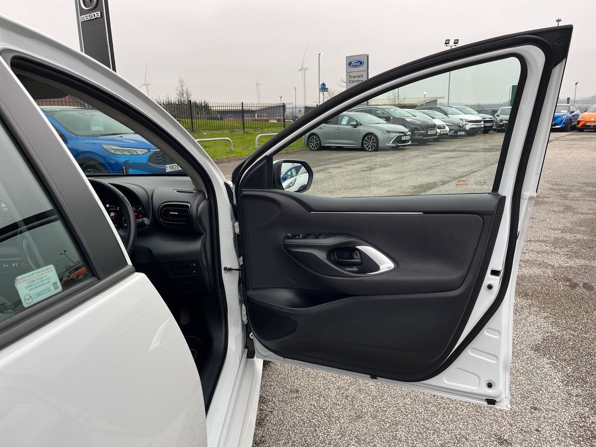 Used Mazda Mazda2 HYBRID 2023 for sale - 77432213: Photo 43