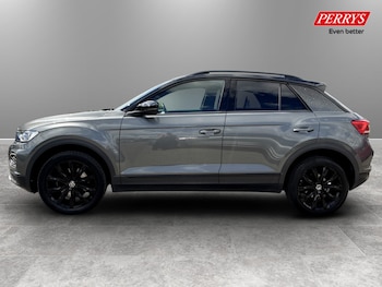 Used Volkswagen T-Roc 2021 for sale - 78893923: Photo