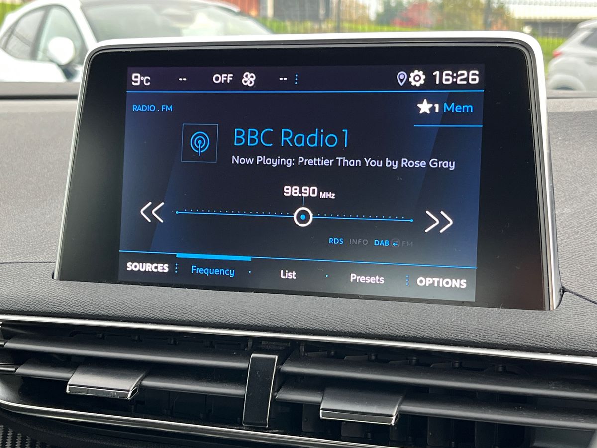 Used Peugeot 3008 2022 for sale - 76412804: Photo 10