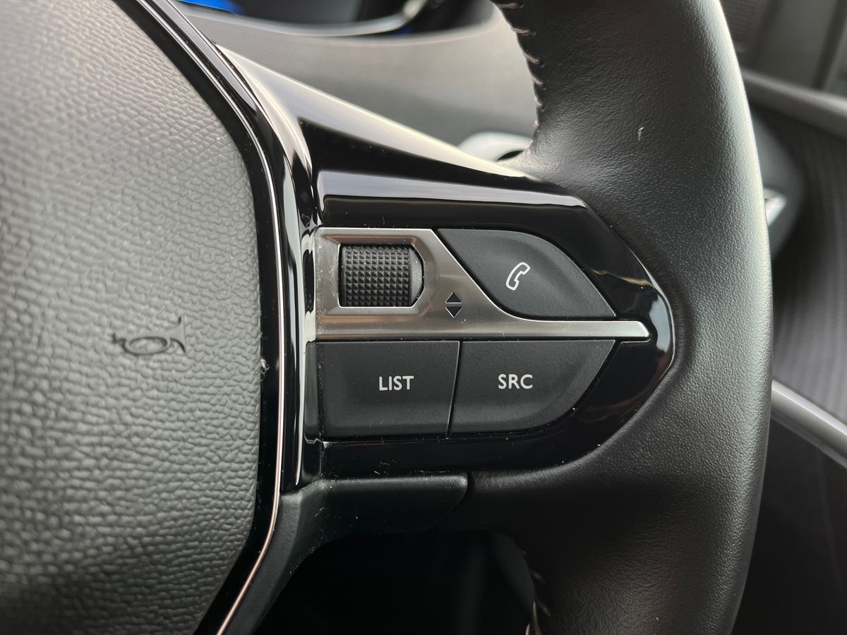 Used Peugeot 3008 2022 for sale - 76412804: Photo 40