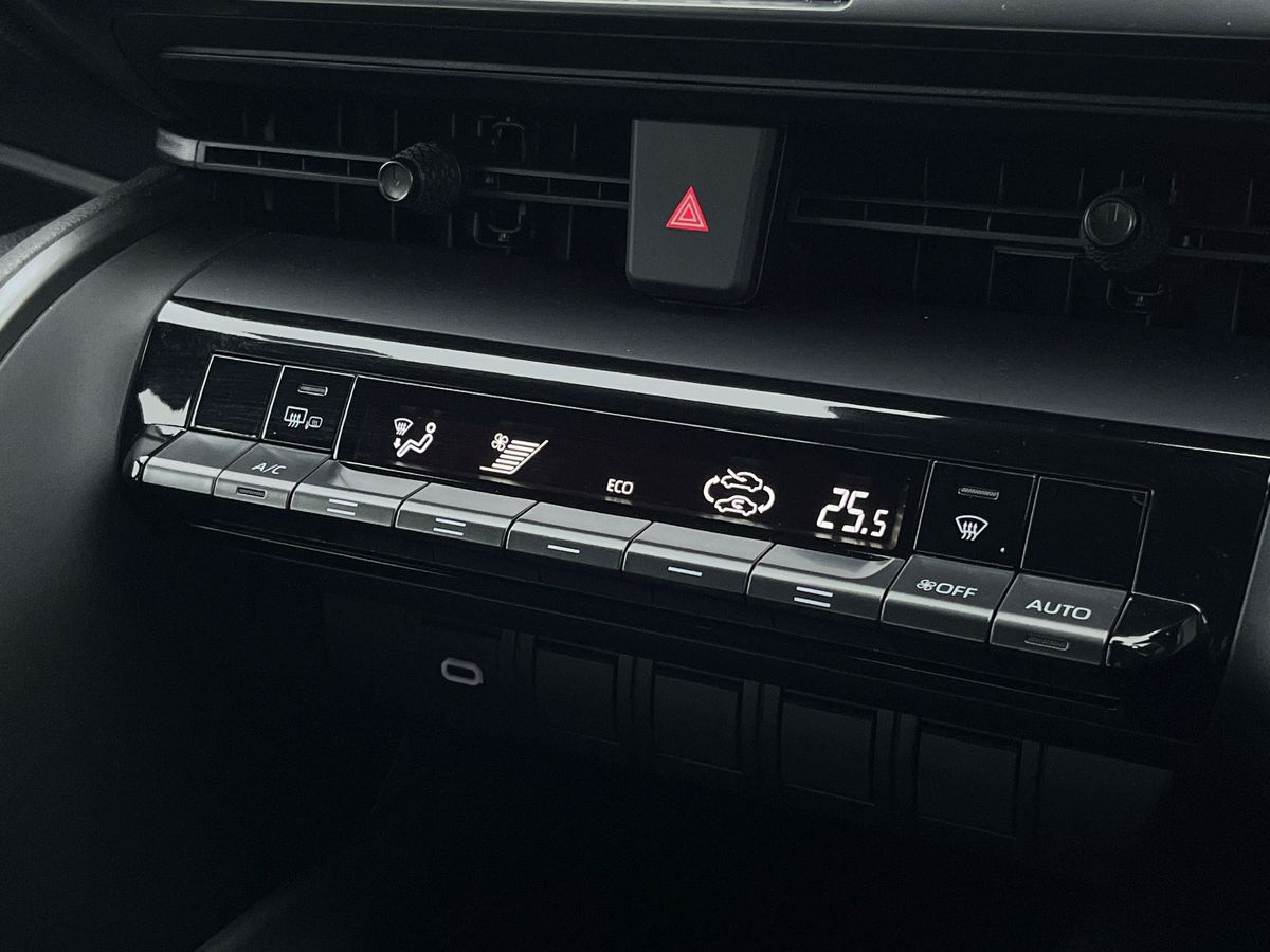 Used Toyota C-HR 2025 for sale - 77517067: Photo 12