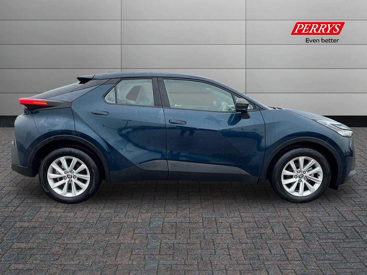 Used Toyota C-HR 2025 for sale - 77517067: Photo 3