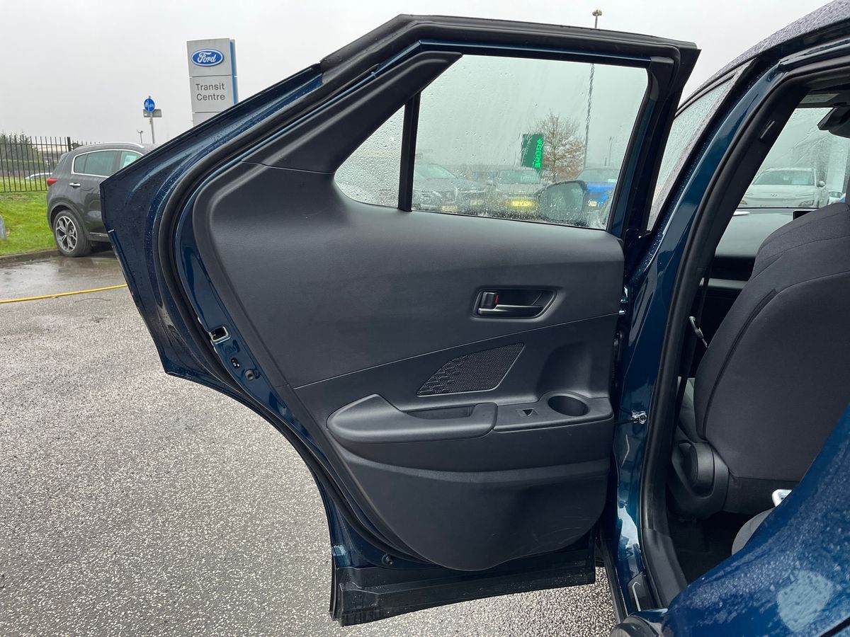 Used Toyota C-HR 2025 for sale - 77517067: Photo 31