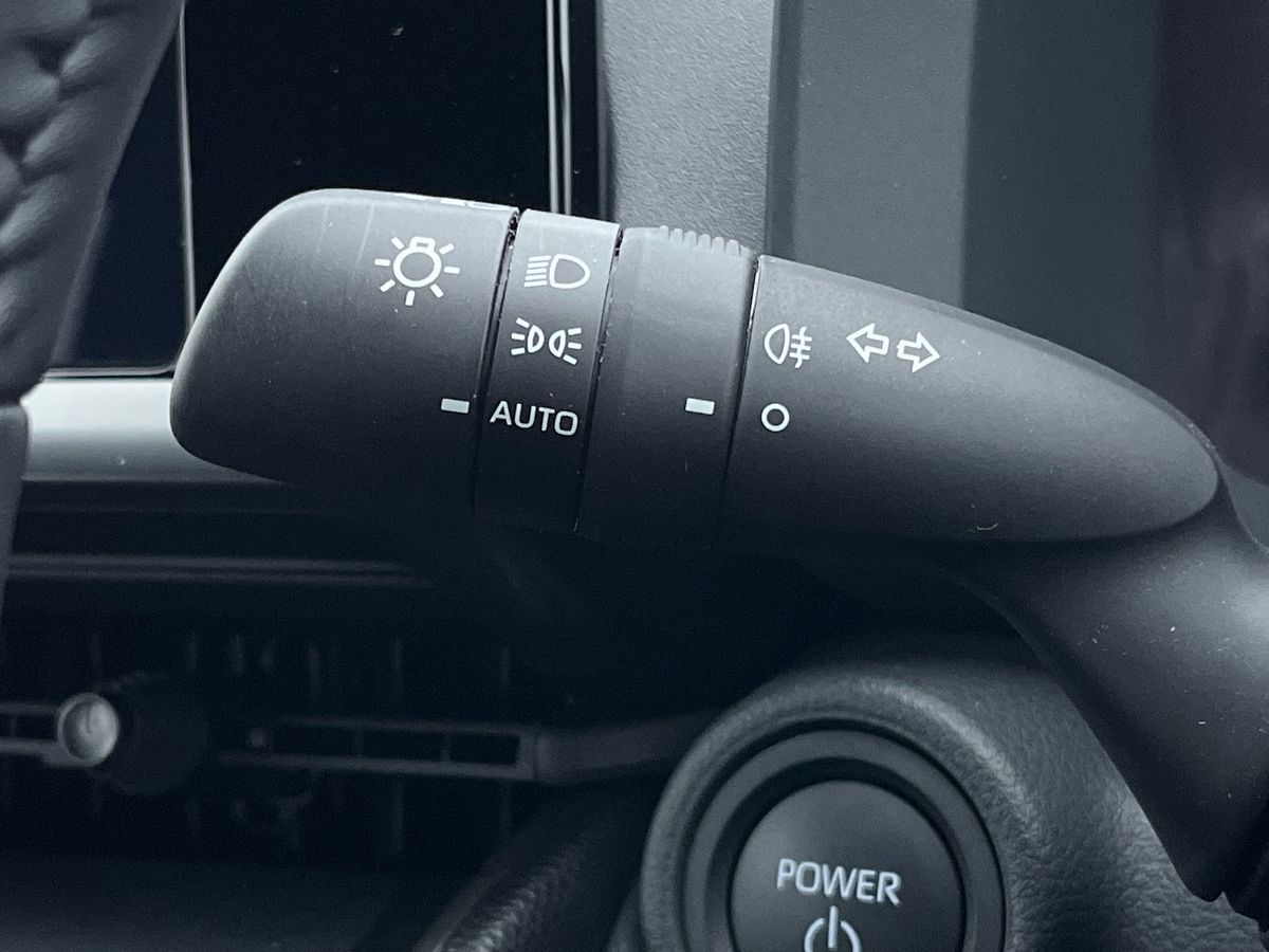 Used Toyota C-HR 2025 for sale - 77517067: Photo 41