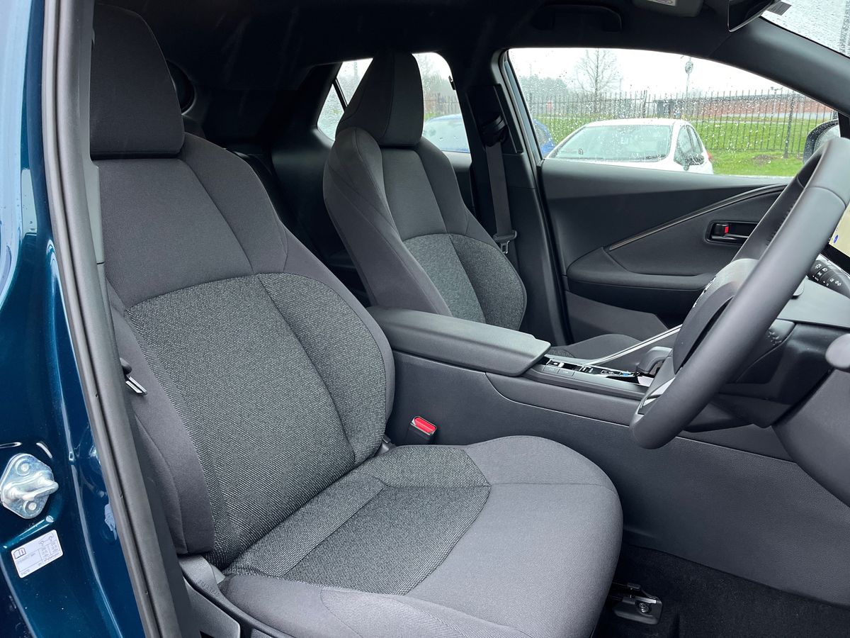 Used Toyota C-HR 2025 for sale - 77517067: Photo 45