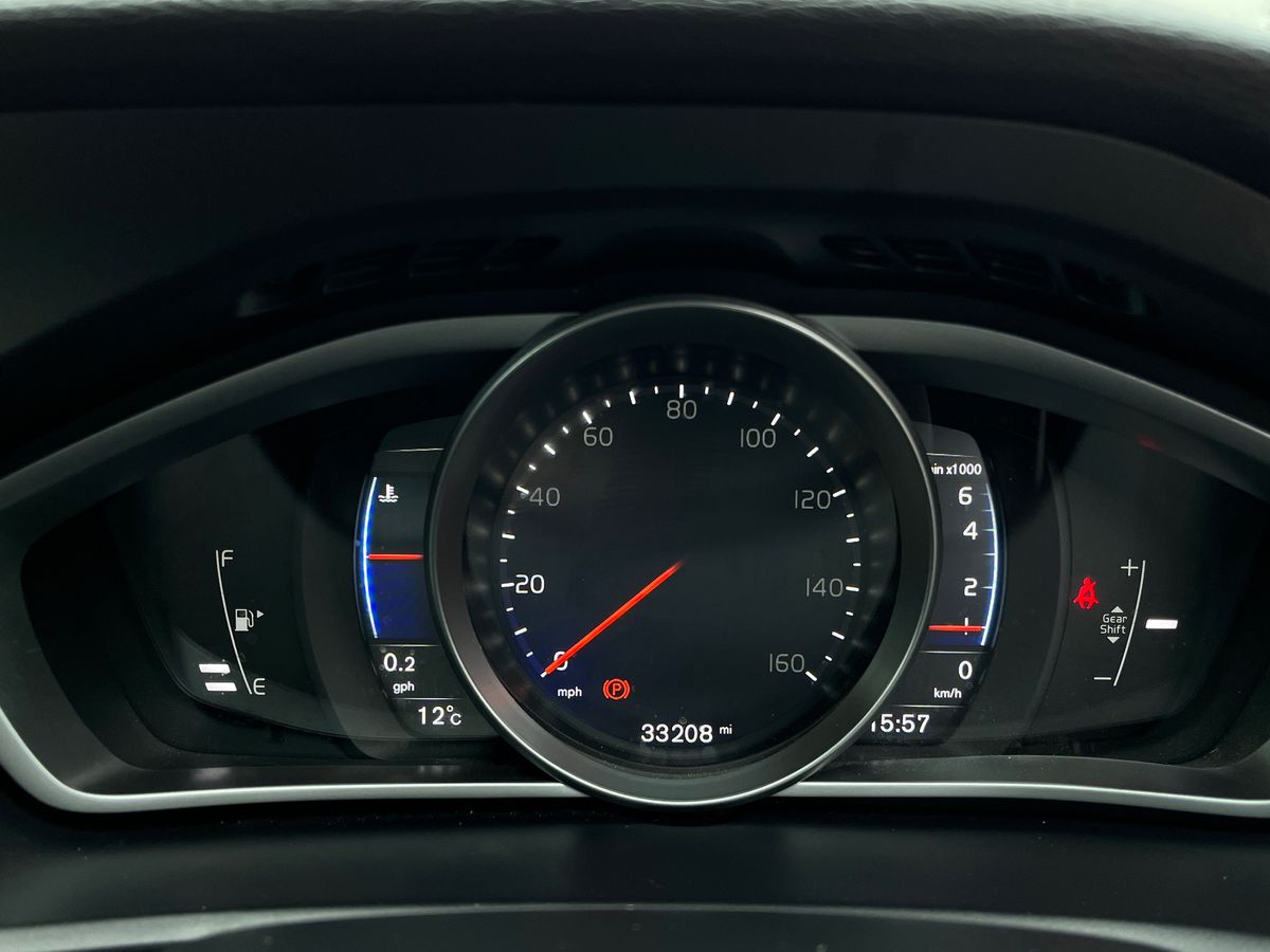 Used Volvo V40 2018 for sale - 76310912: Photo 15