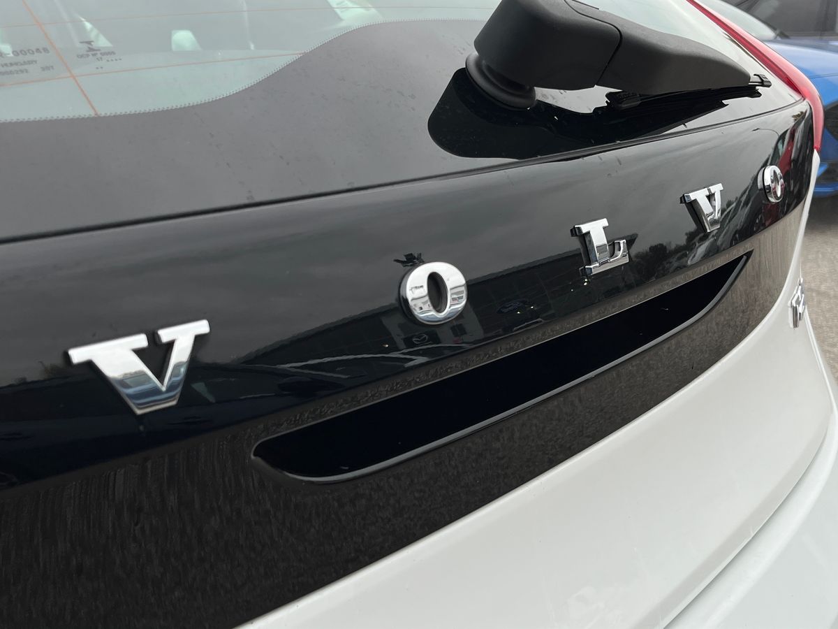 Used Volvo V40 2018 for sale - 76310912: Photo 23