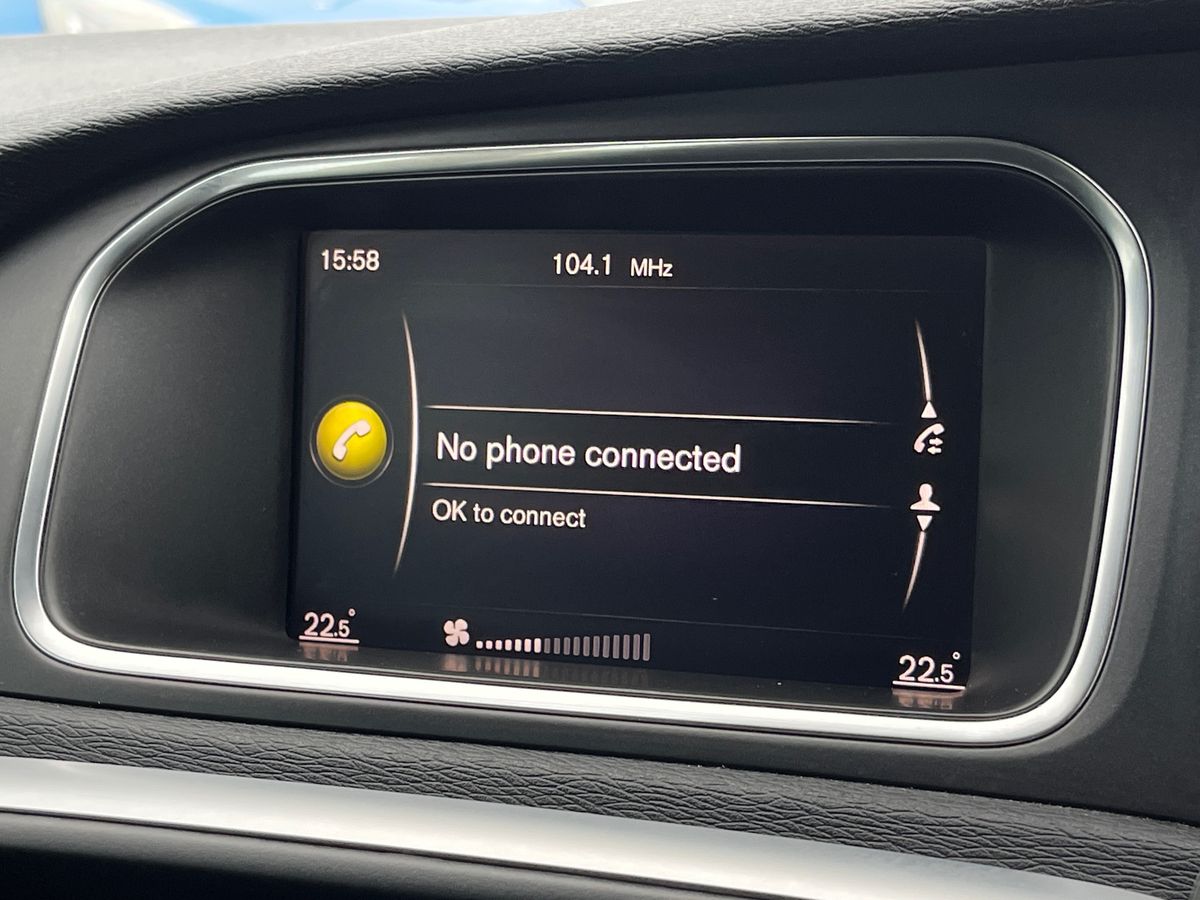 Used Volvo V40 2018 for sale - 76310912: Photo 33