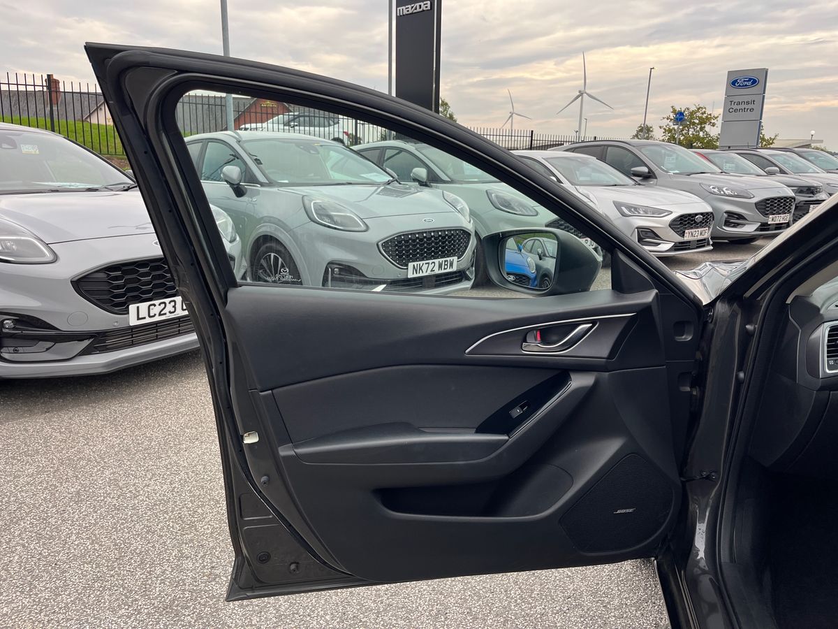 Used Mazda Mazda3 2018 for sale - 76142093: Photo 37