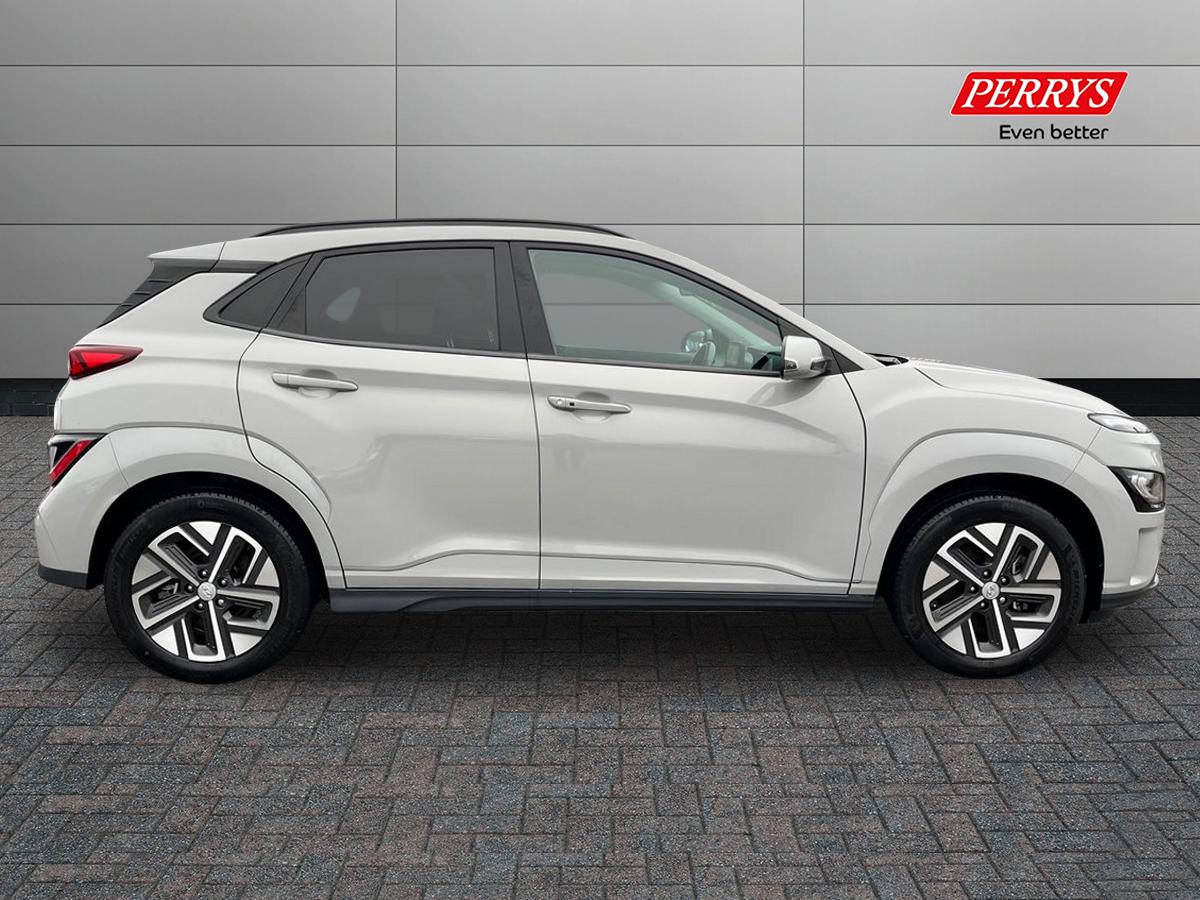 Used Hyundai KONA 2023 for sale - 77517069: Photo 3