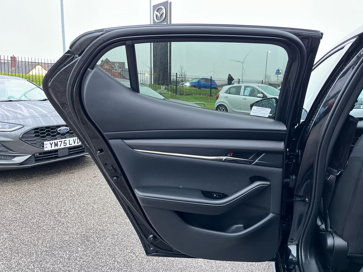 Used Mazda Mazda3 2023 for sale - 77271647: Photo 31