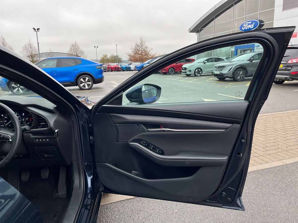 Used Mazda Mazda3 2025 for sale - 76669307: Photo 43