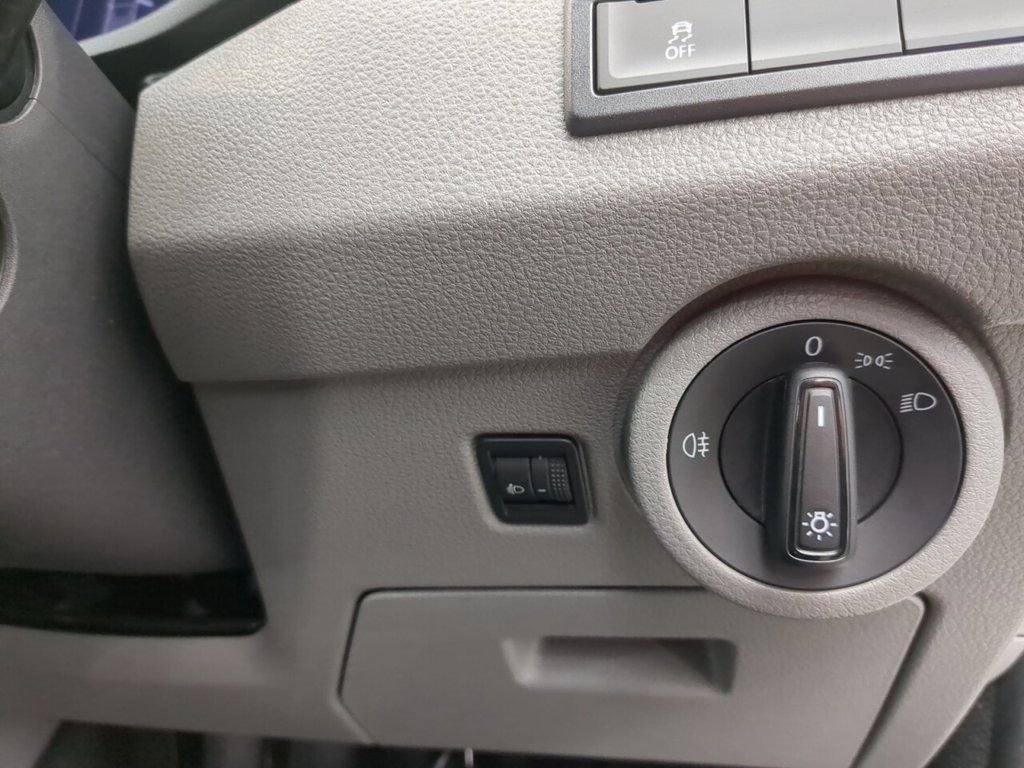 Used Volkswagen Transporter 2023 for sale - 78056227: Photo 45