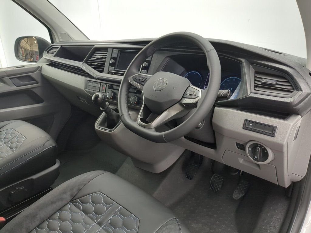 Used Volkswagen Transporter 2023 for sale - 78056227: Photo 46
