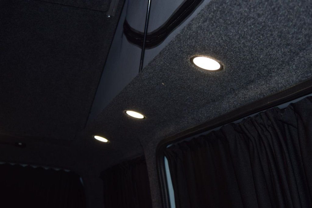 Used Volkswagen Transporter 2023 for sale - 77952739: Photo 48