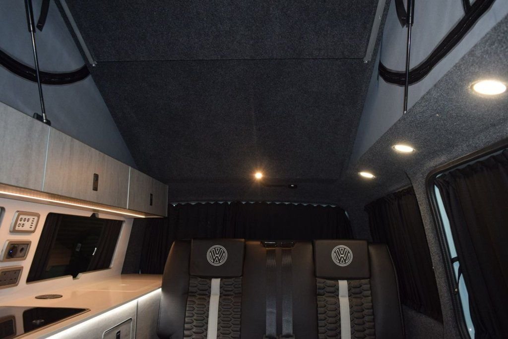 Used Volkswagen Transporter 2023 for sale - 77952739: Photo 50