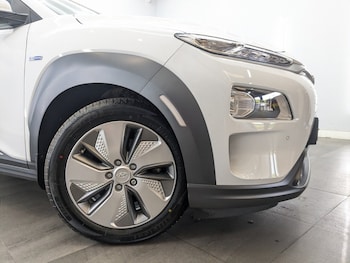 Used Hyundai KONA 2020 for sale - 78619435: Photo