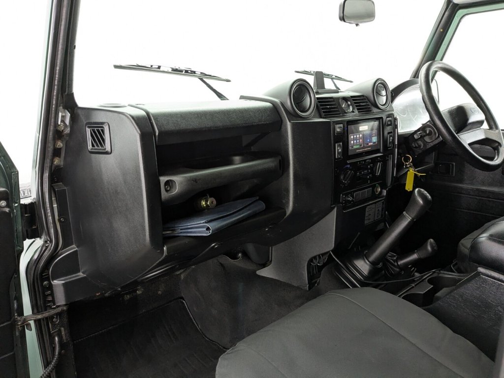 Used Land Rover Defender 2012 for sale - 77632139: Photo 16
