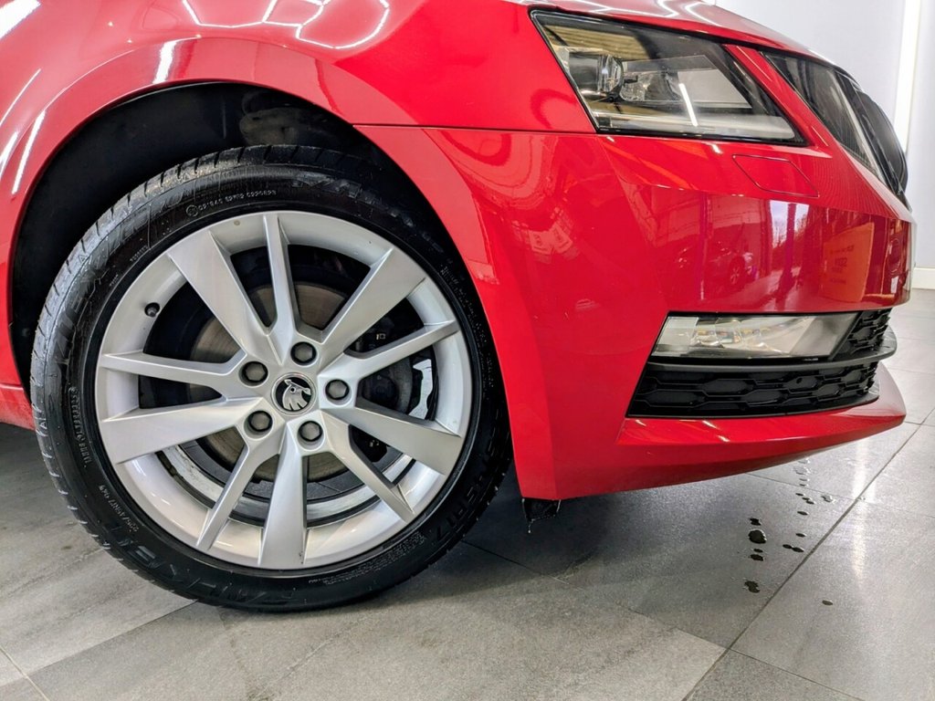 Used Skoda Octavia 2019 for sale - 77642141: Photo 2
