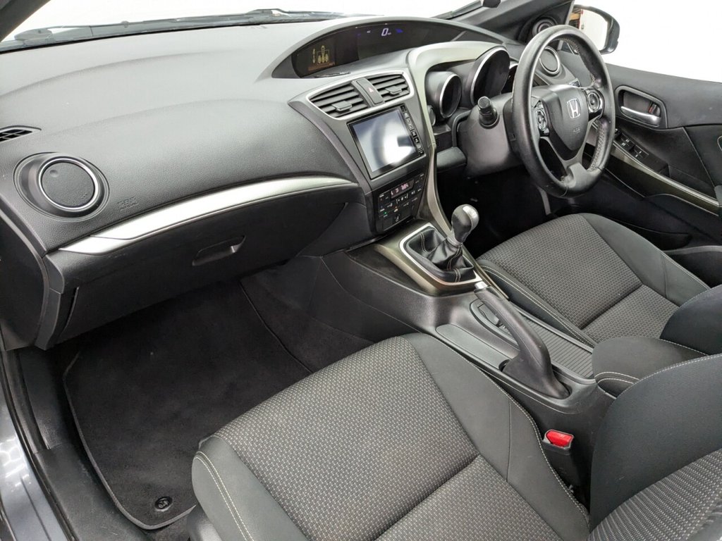 Used Honda Civic 2016 for sale - 78082326: Photo 16