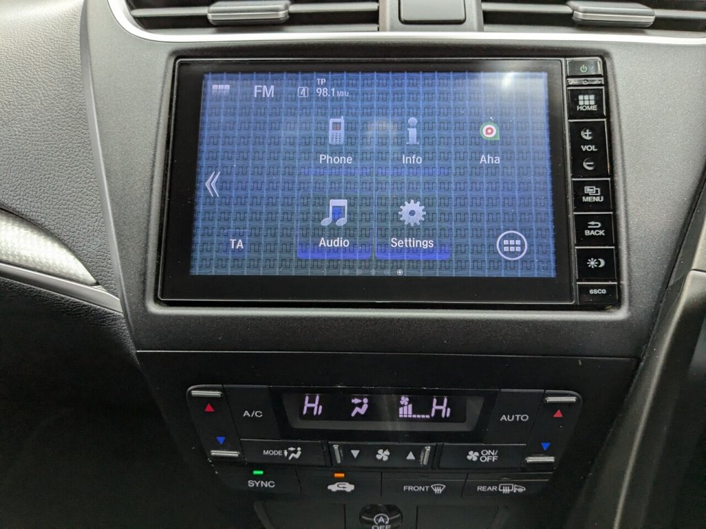 Used Honda Civic 2016 for sale - 78082326: Photo 25