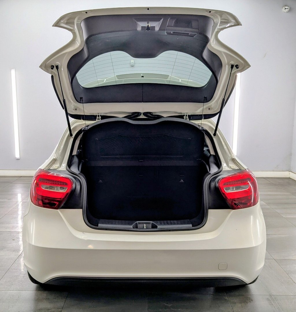 Used Mercedes-Benz A-Class 2016 for sale - 77226590: Photo 9