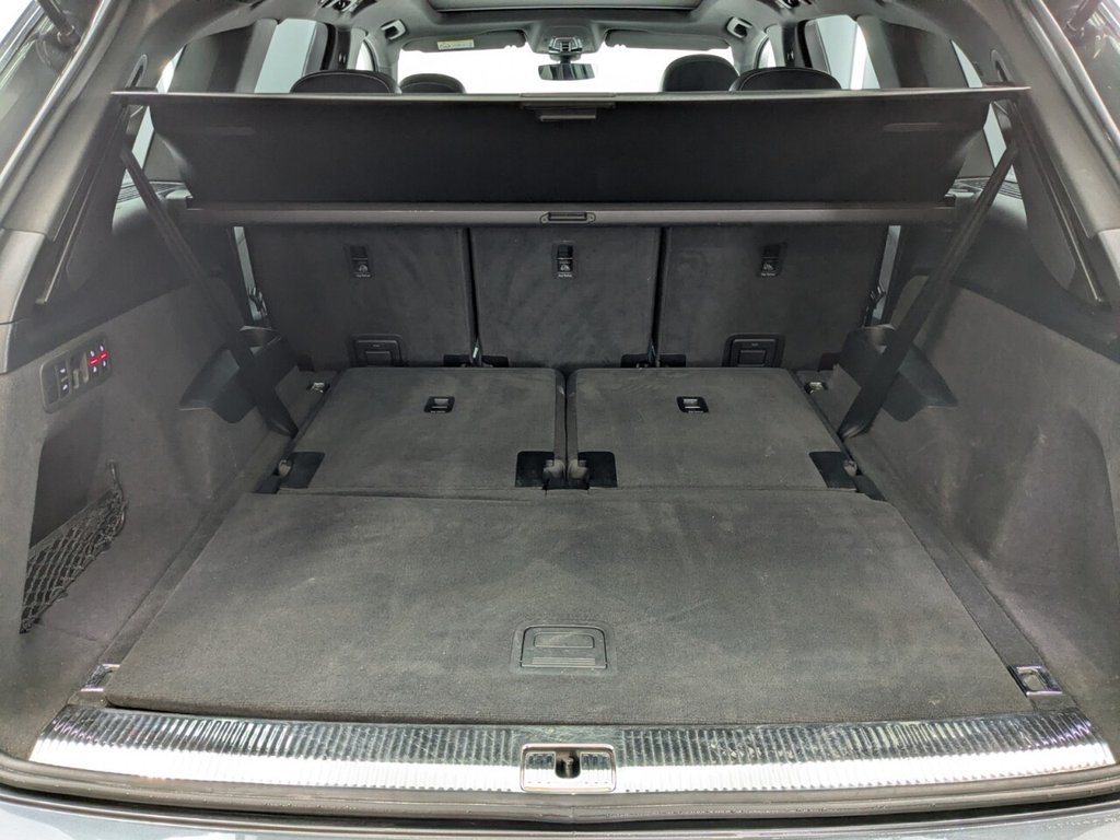 Used Audi Q7 2018 for sale - 77407775: Photo 12