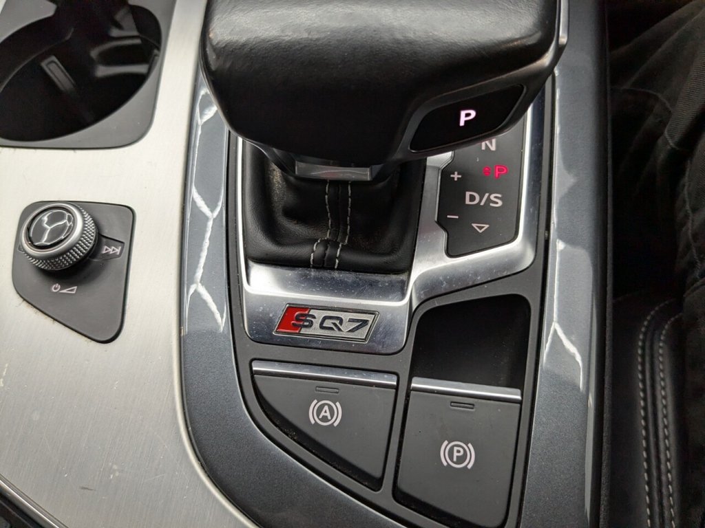 Used Audi Q7 2018 for sale - 77407775: Photo 30