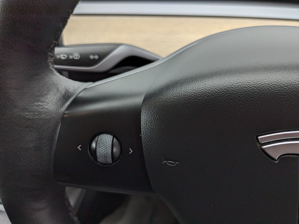 Used Tesla Model 3 2021 for sale - 77192924: Photo 44